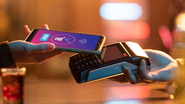 Challenges in Traditional Mobile Payments: Inefficiencies and SmartPay’s Unified Solution